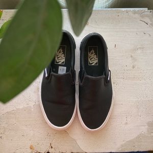 Vans slip on, leather perforated